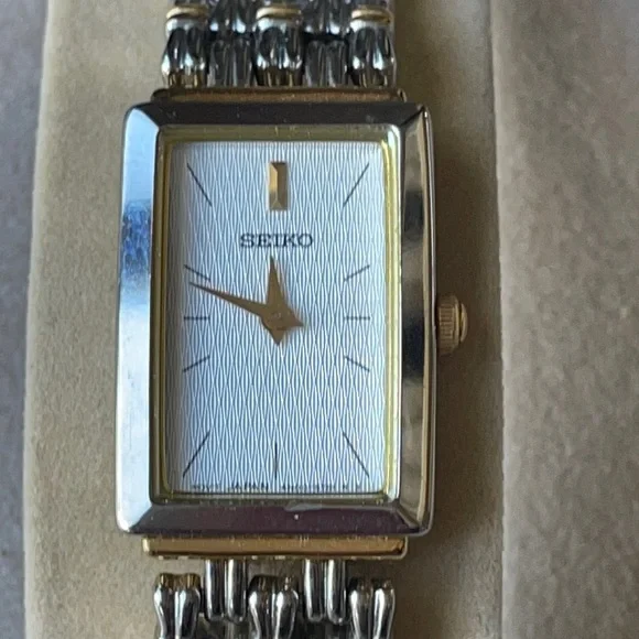 Seiko | Accessories | Seiko Lady Battery Water Resistant  display picture 1
